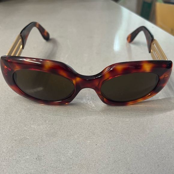 Designer sunglasses by Egon Von Furstenberg made in Italy - Picture 1 of 10